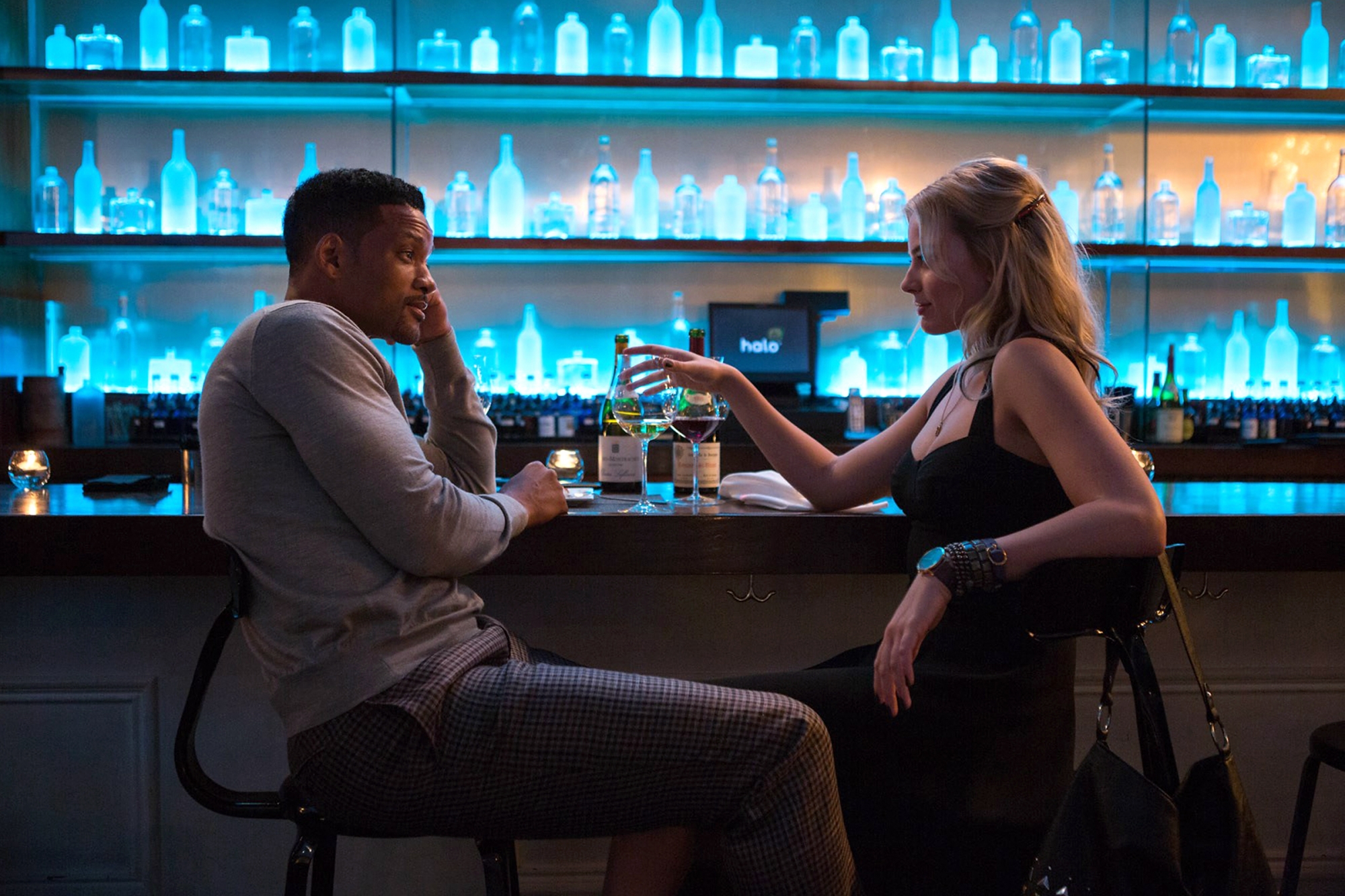 Will-Smith-and-Margot-Robbie-in-Focus-2015-Movie-Image